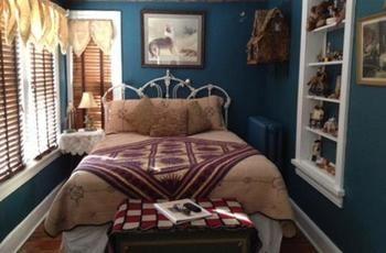 Bed & Breakfast Farnsworth House *