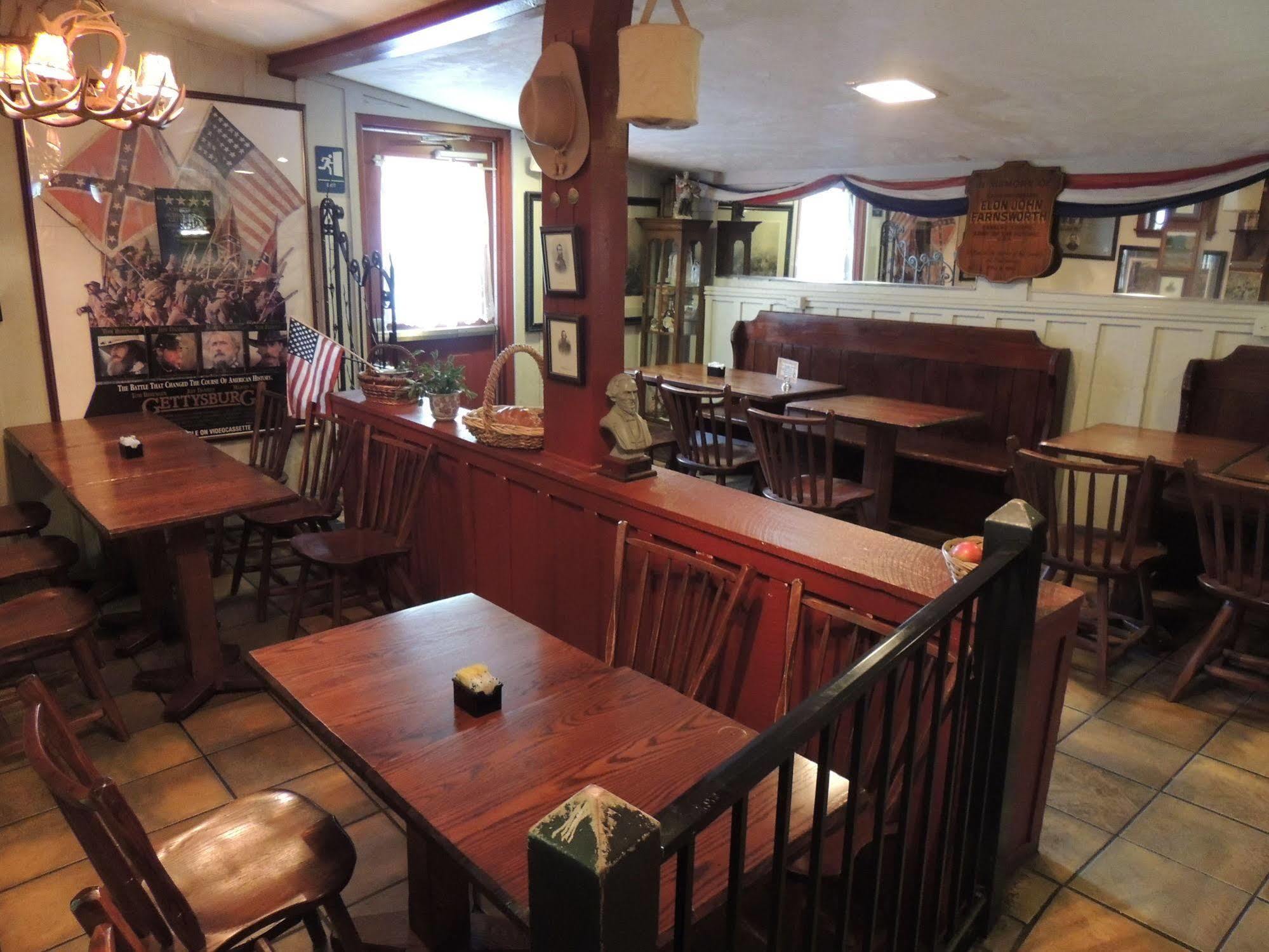 Farnsworth House Bed & Breakfast *